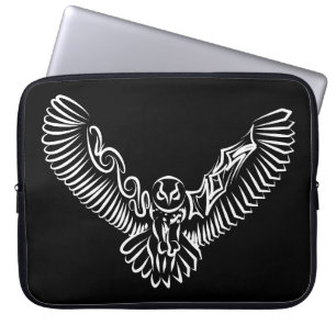 Svartvit stammen som flyger Uggla Laptop Fodral