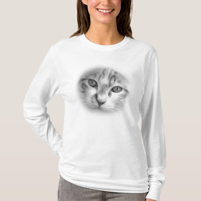 Svartvit tabby katt Ansikte Tee Shirt (Framsida)