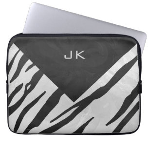Svartvit utskrift av monogram tiger laptop fodral