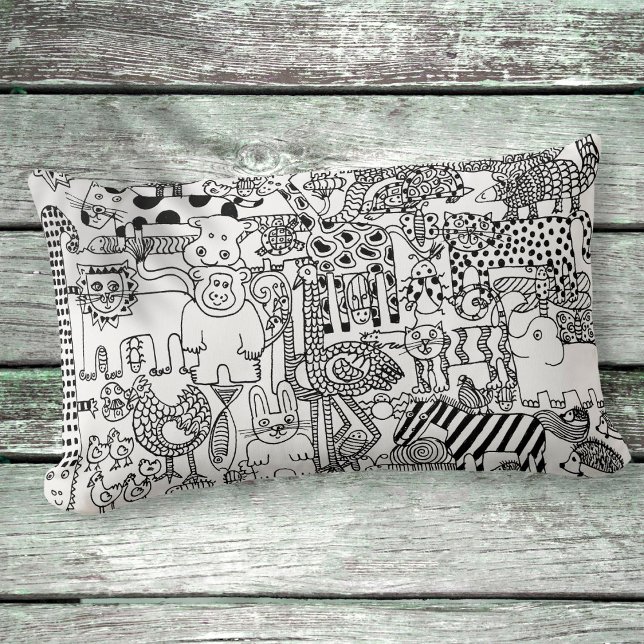 Svartvit Vilda djur Hand plockade Art Lumbarkudde (Skapare uppladdad)
