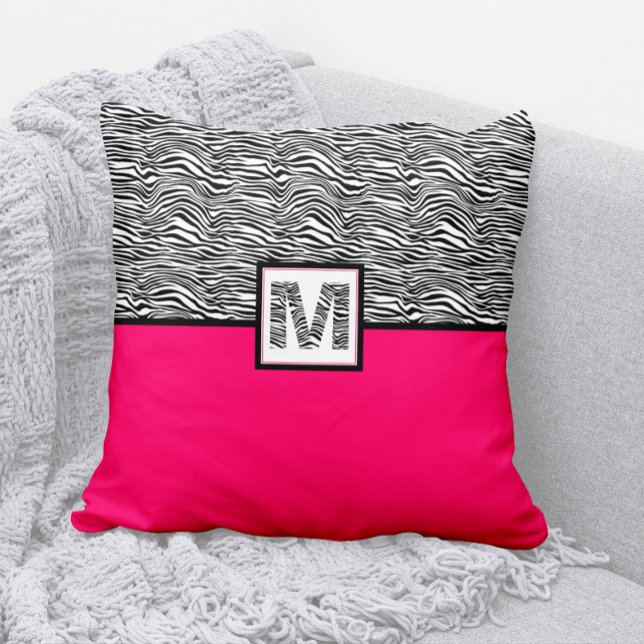 Svartvit Zebra tryck Monogram | SHOCK ROSA Kudde (Cute Hot Pink and Zebra Print Pillow with Zebra Monogram)