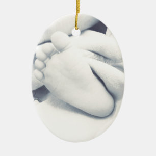 svartvita baby fötter modern julgransprydnad keramik