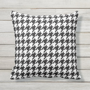 Svartvitt Houndstooth mönster Utomhuskudde