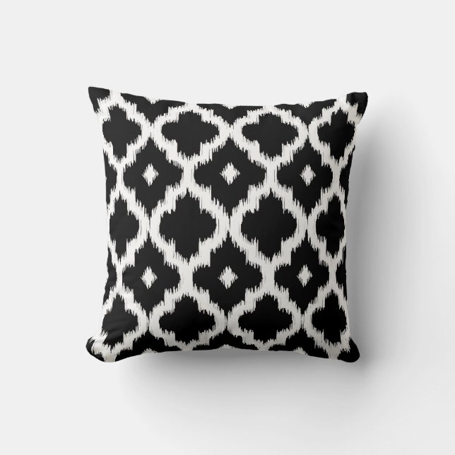 Svartvitt Ikat Quatrefoil mönster Kudde (Framsida)