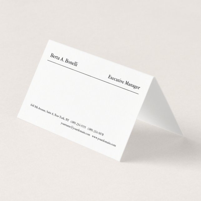 Svartvitt minimalistiskt modernt visitkort (Framsida)