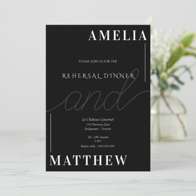 Svartvitt minimalistiskt Rehersal-anrop Inbjudningar (Stående Fram)