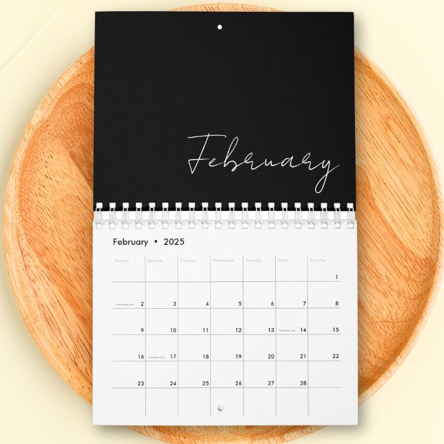 Svartvitt, minimalistiskt skript, typfamilj kalender (Skapare uppladdad)