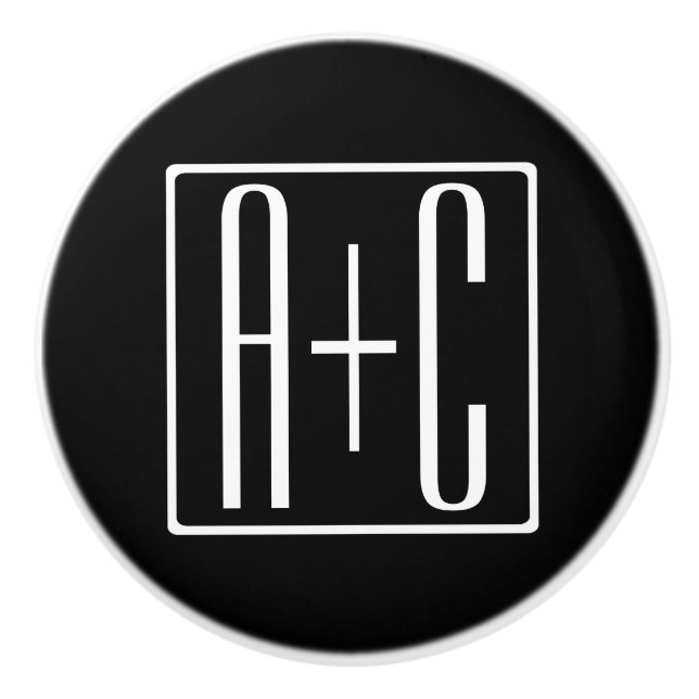 Svartvitt | PAR INITIALER Knopp (Framsidan)