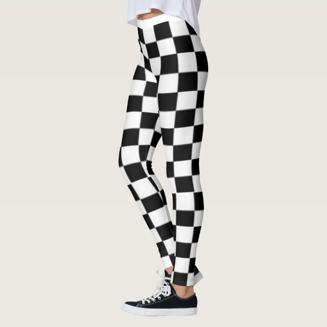 svartvitt schackbrädetryck leggings (Vänster)
