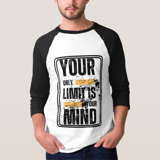 Svartvitt T Shirt (Framsida)