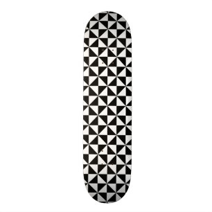 Svartvitt triangelmönster skateboard bräda 19,5 cm