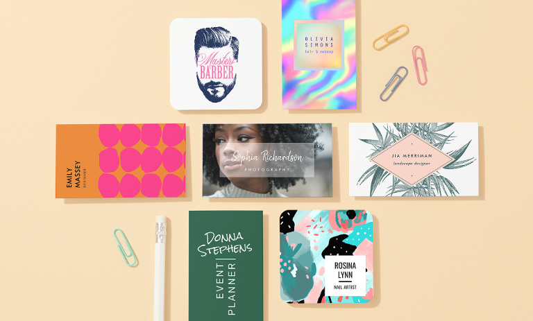 Jusqu'à 50 % de réduction sur les cartes de visite