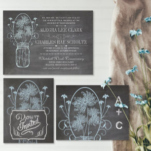 Dusty Blue Mason Burk Chalkboard Bröllop Inbjudningar