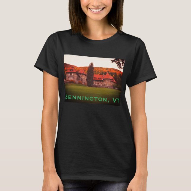 SVC, Bennington, VT Gods - Mount Anthony T-Shirt (Framsida)