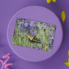 Svensfjäril på Lavender Blooms Birthday Kort
