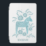 Svenska Dala Horse Custom Name Teal iPad Mini Skydd<br><div class="desc">En traditionell Dala Horse från Sverige. Ta bort eller ändra namn för anpassning.</div>