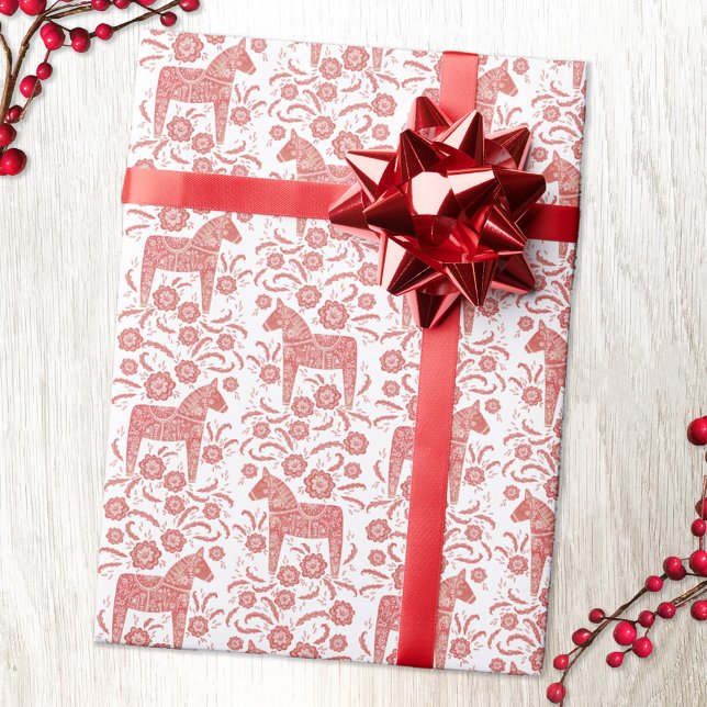 Svenska Dala Horse Red and White Folk Art Presentpapper (Red and white Swedish Dala Horse pattern gift wrapping paper )