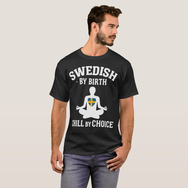 Svenska efter födsel, kyla efter val t shirt (Hel framsida)