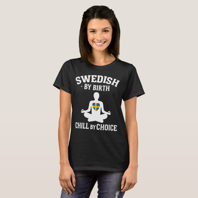 Svenska efter födsel, kyla efter val t shirt (Hel framsida)