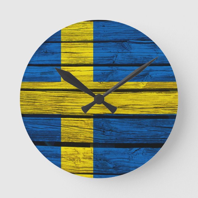Svenska Flagga Rustic Wood Rund Klocka (Framsida)