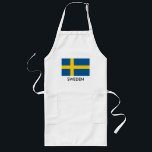Svensken sjunker det för manar långt förkläde<br><div class="desc">Svensken sjunker det för manar BBQ-kökförklädet och kvinnor. Skandinavisk pridedesign. Flagga av sverigen med beställnings- text. Skapa dina egna bakning-/matlagningförkläden i vitgult eller beige färg. Beställnings- förkläden för det internationella par,  middagpartyet Etc.</div>
