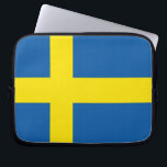 Svenskflagga Laptop Sleeve<br><div class="desc">Flagga av det skandinaviska landet av sverigen i blått och gult. Skandinaviska datorgåvor.</div>