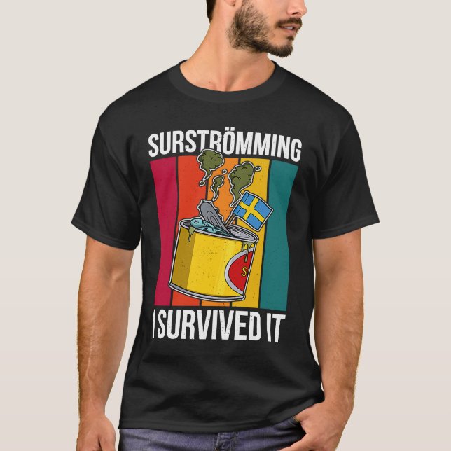 Sverige Svensk fiskspecialitet Surstromming puke f T Shirt (Framsida)