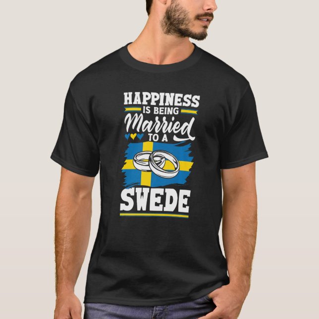 Sverige Svenskt Flagga är gift med T Shirt (Framsida)