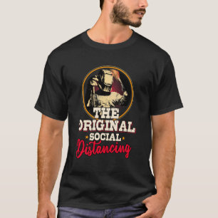 Svetsar ger en fin svetsbild på baksidan av skjort t shirt