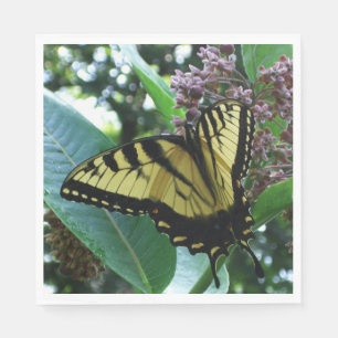Swallowtail Butterfly I på Milkweed i Shenandoah Pappersservett