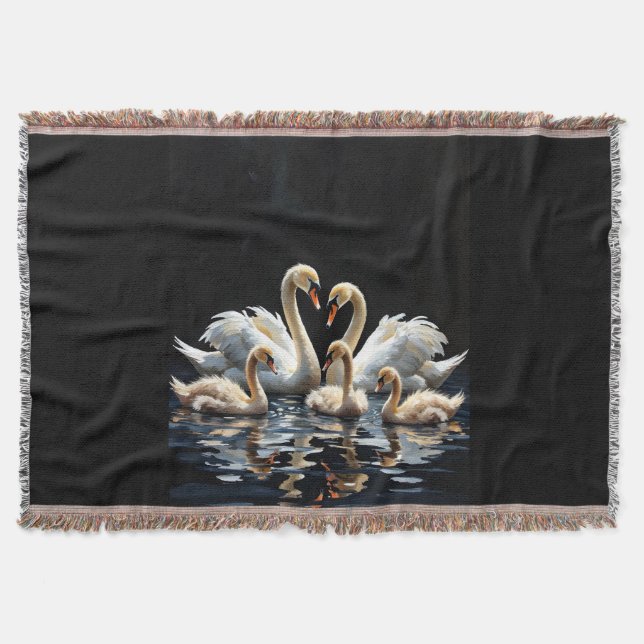 Swan Family on Black Lake Artwork Filt (Framsidan)