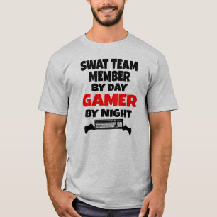 SWAT-teammedlem på dagtid Gamer på natten T Shirt