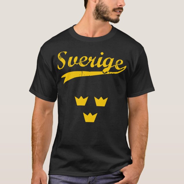 Sweden, Sverige, 3 crowns and text Tee Shirt (Framsida)