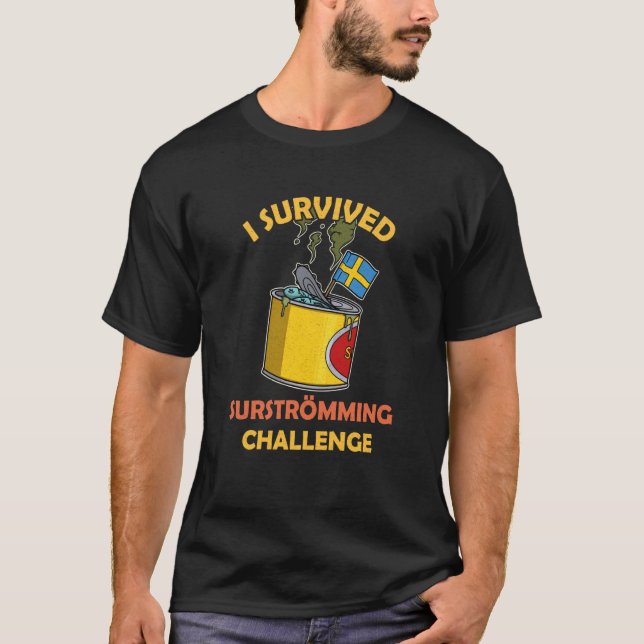 Sweden Swedish fish specialty Surstromming puke fi T Shirt (Framsida)
