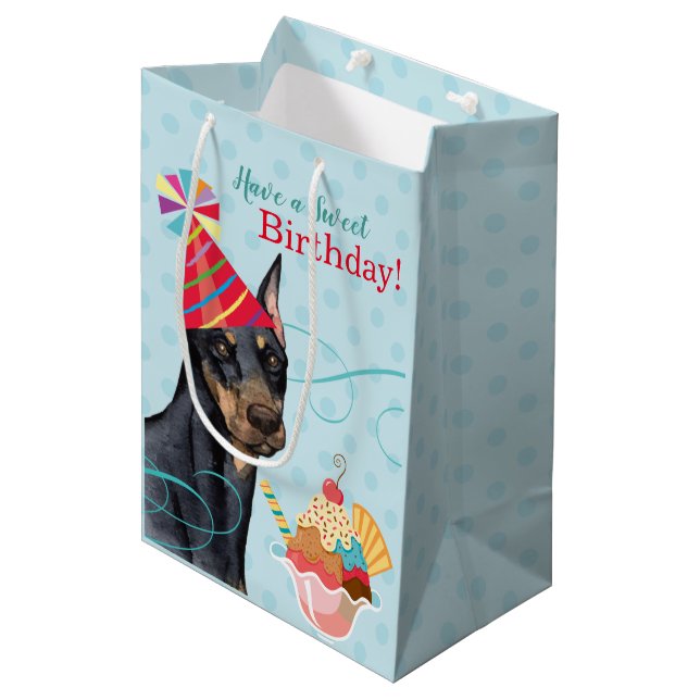 Sweet Birthday Doberman Medium Gift Bag (Framsidan Vinklad)