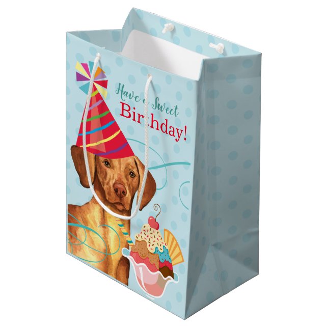 Sweet Birthday Vizsla Medium Gift Bag (Framsidan Vinklad)