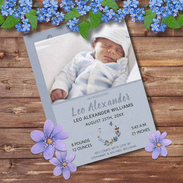 Sweet Blue Boho Blommigt Pojke Photo Birth Meddelande (Sweet Blue Boho Floral Baby Announcement Photo Card)