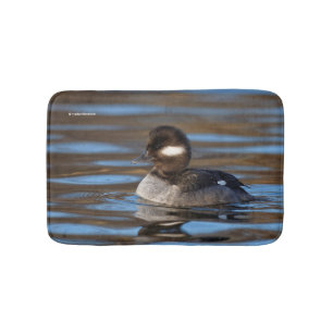 Sweet Bufflehead Anka på Sunlit Vatten Badrumsmatta