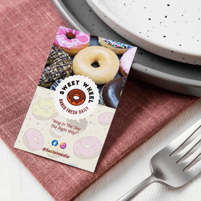 Sweet Donuts Business | Cream Cute Barcode Busines Visitkort (Skapare uppladdad)