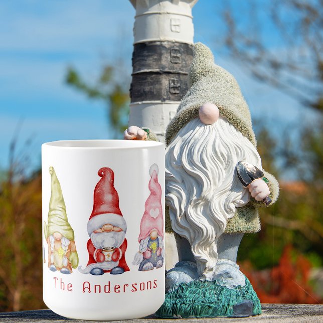 Sweet Gnome Family Namn Helgdag Kaffemugg (Sweet Gnome Family Name Holiday Coffee Mug)