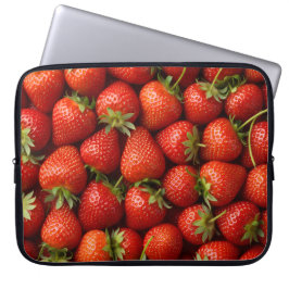 Sweet Harvest Realistic Strawberry Pattern Laptop Fodral