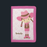 Sweet Little Brunette Cowgirl<br><div class="desc">Söt illustration av en söt liten cowgirl på en ljus rosa hästskos mönster-bakgrund. Anpassa det med din lilla flickas namn för en trevlig gåva som hon kommer att ge kärlek.</div>