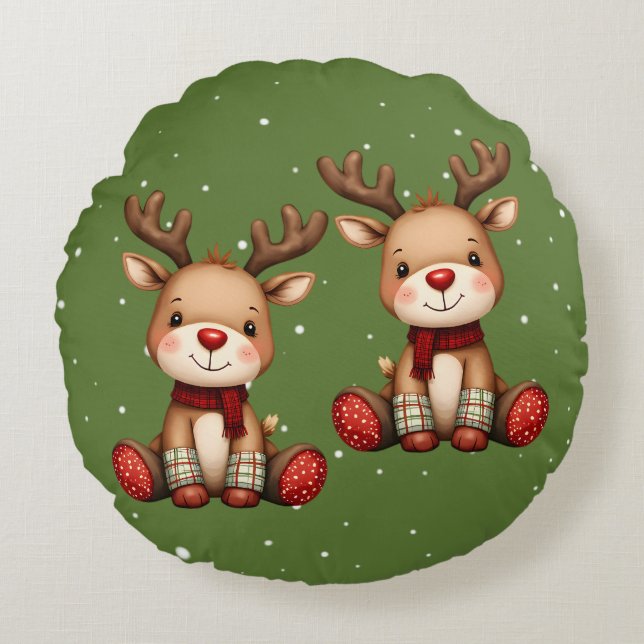 Sweet Reindeer Pair in Holiday Snowfall Rund Kudde (Framsidan)