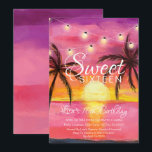 Sweet sixteen, Beach Sunset Birthday-inbjudan Inbjudningar<br><div class="desc">Sweet sixteen,  Beach Sunset Birthday-inbjudningar. Vibrant och fet söt 16 inbjudningar designade med vackra solnedgång för rosa och lila,  handflatan träd och ljussträngar. Den här inbjudan till solnedgång blir en fantastisk introduktion till din speciella dag. Den är speciell för tonåringar.</div>