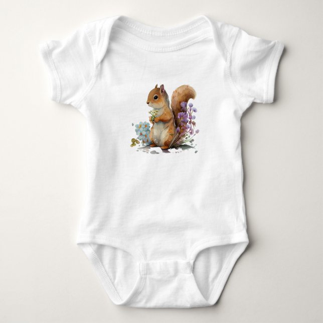 Sweet Squirrel Holding Flowers T Shirt (Framsida)