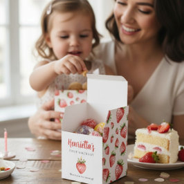 Sweet Strawberry First Birthday Favor Box Presentaskar