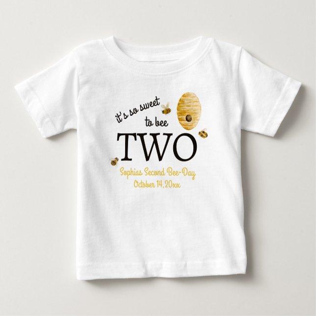 Sweet To Bee Two Second Birthday Bees Honeycomb T Shirt (Framsida)