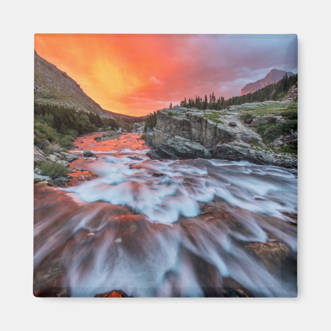 Swiftcurrent Falls | Glacier National Park Montana Magnet (Framsidan)