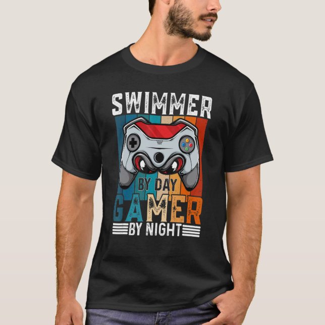 SWIMMER efter dagspelsspelare efter nattnummer för T Shirt (Framsida)