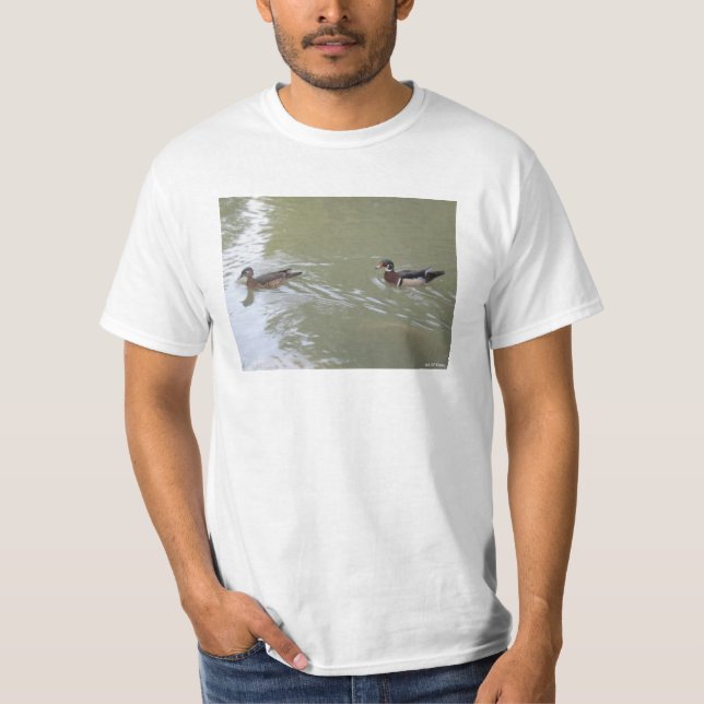 Swimming Ducks  T Shirt (Framsida)